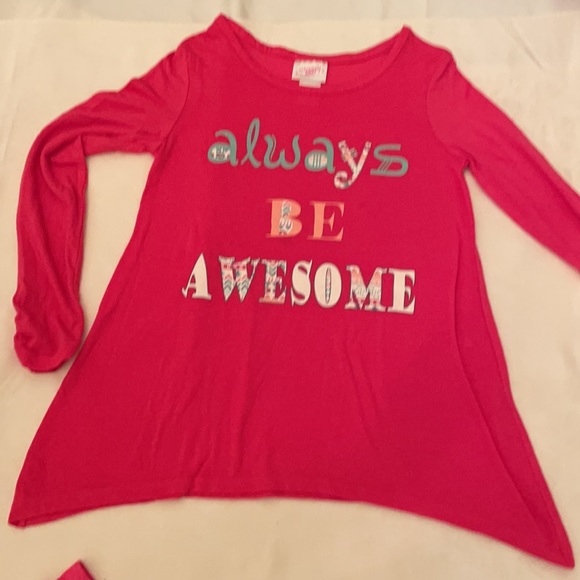 🎉3 for $30.🎉 Bundle of 2 cute girl shirts, 1 Champion & 1 Extremely me (OLCC) - Picture 8 of 12